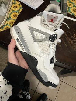 Jordan 4 Retro Cement