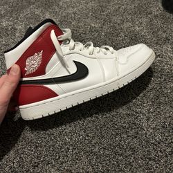 Jordan 1 Mid White Black Gym Red