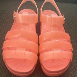 Crocs Splash Glossy Fisherman Sandals Women's Size 8 Neon Watermelon Pink