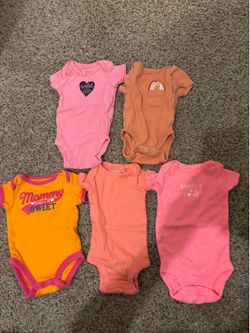 Newborn girl clothes