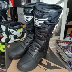 Motocross Off-road Boots Fly Racing Available In Different Sizes Special Deal $149 Cheaper Than Any Other Store. New Available In Different Sizes