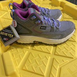 New Balance Wmns Fresh Foam X Hierro Mid GORE-TEX 'Steel Magenta' Size 5