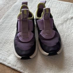 Nike Kids Shoes US 11c