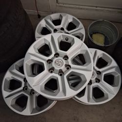 17"Rines Toyota Tacoma 4Runner Tundra 