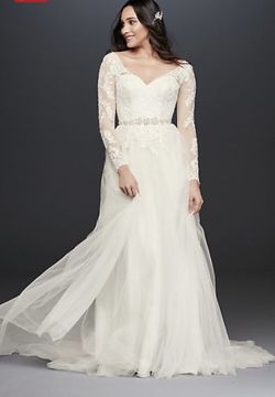 Long Sleeve Wedding Dress With Low Back