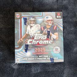 2025 Topps Chrome Football Mega Box 