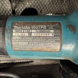 Makita Grinder 