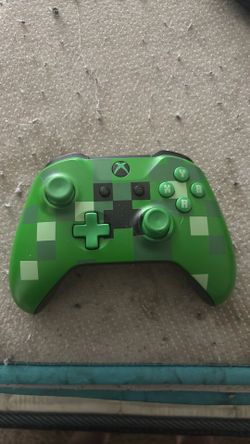 Minecraft Xbox Series Controller