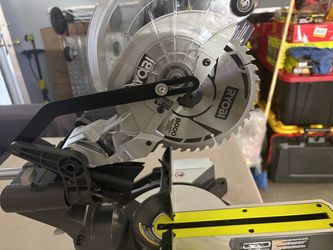 Ryobi 18V 7 1/2 Sliding Miter Saw