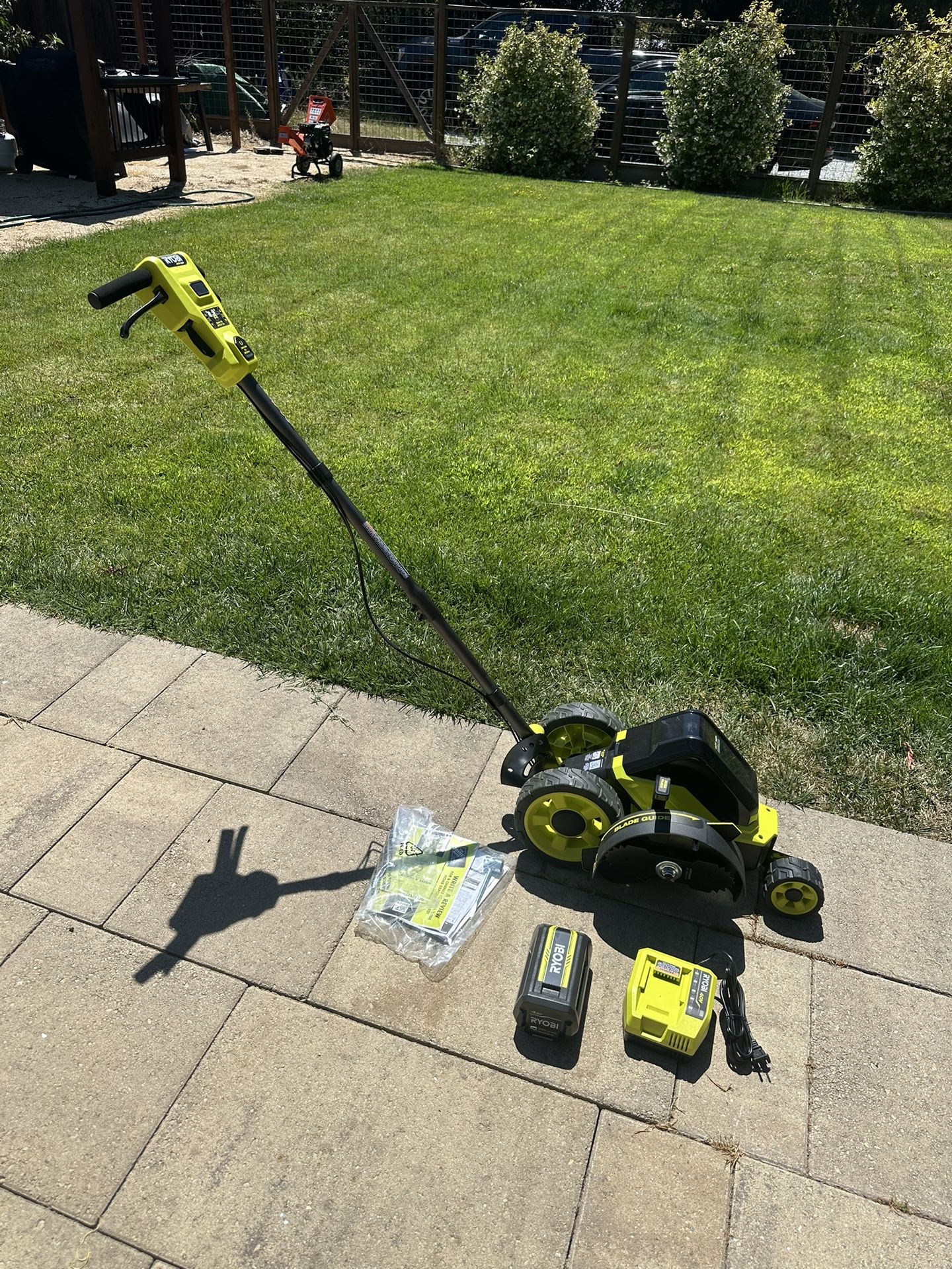 Ryobi 40 V Edger tool battery and charger