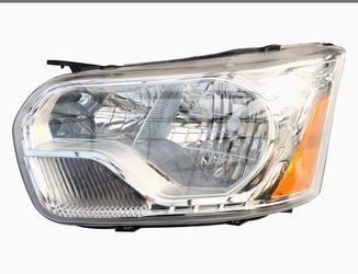 Headlight assembly for Ford transit