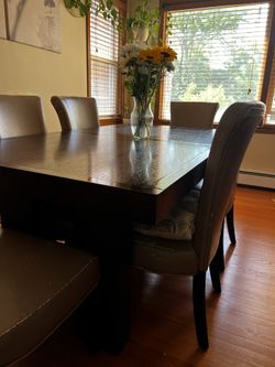 Dining Table !