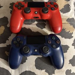 PS4 Controllers 