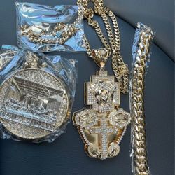 Chain Pendants And Bracelet ( Ask For Prices)