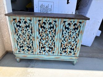 Credenza