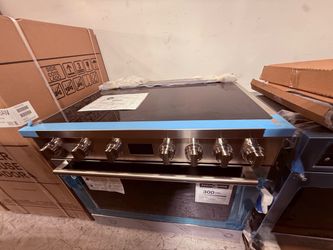 Stainless Steel Induction Range with Oven