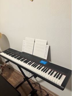 Electric Keyboard
