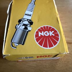 Ngk Blower Trimmer Spark Plugs 