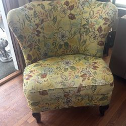 Super Cute Chair