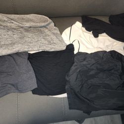 Free** Women's Clothes Sizes XS And Small 