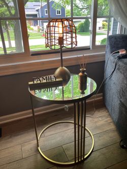 Gold side table with mirrior on top perfect condition