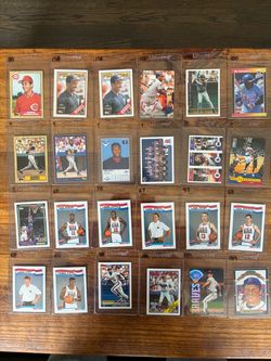 Lot of minty vintage sports cards