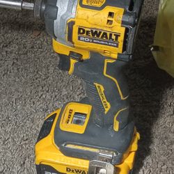 DeWalt 20 Volt Brushless Impact Driver And Battery 