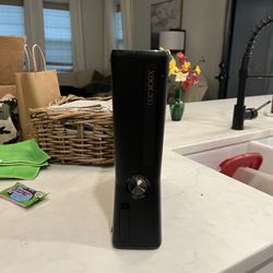 Xbox 360 BRAND NEW NEVER USED 