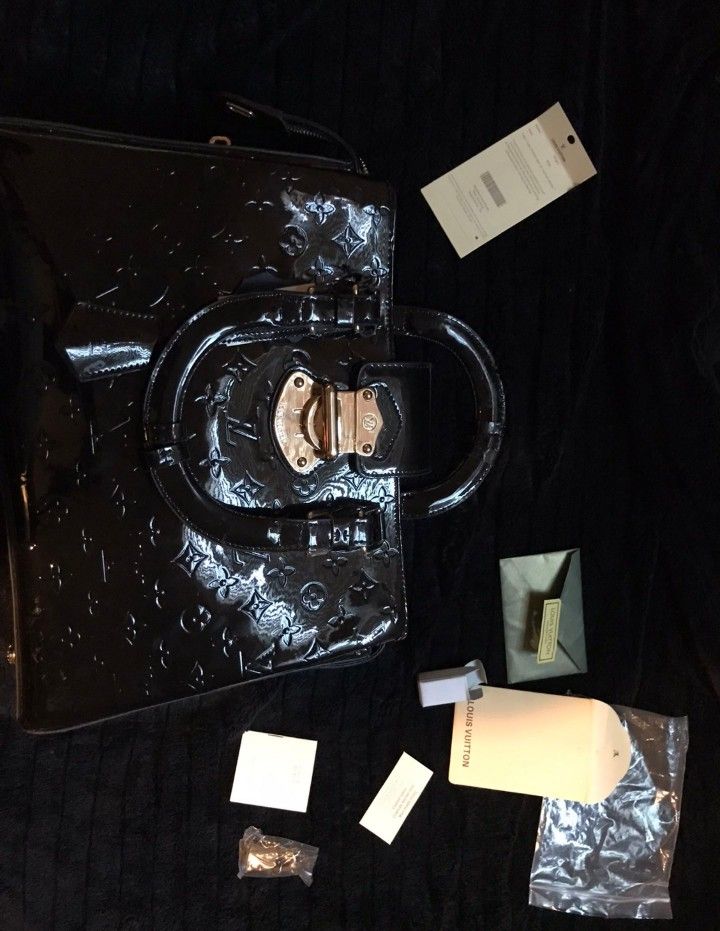 Real Louis Vuitton LV Vernis Melrose Avenue Amarante Bag Purse