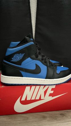 Jordan 1 Retro Royal Blue