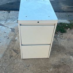 Free A Small Cabinets (2) 