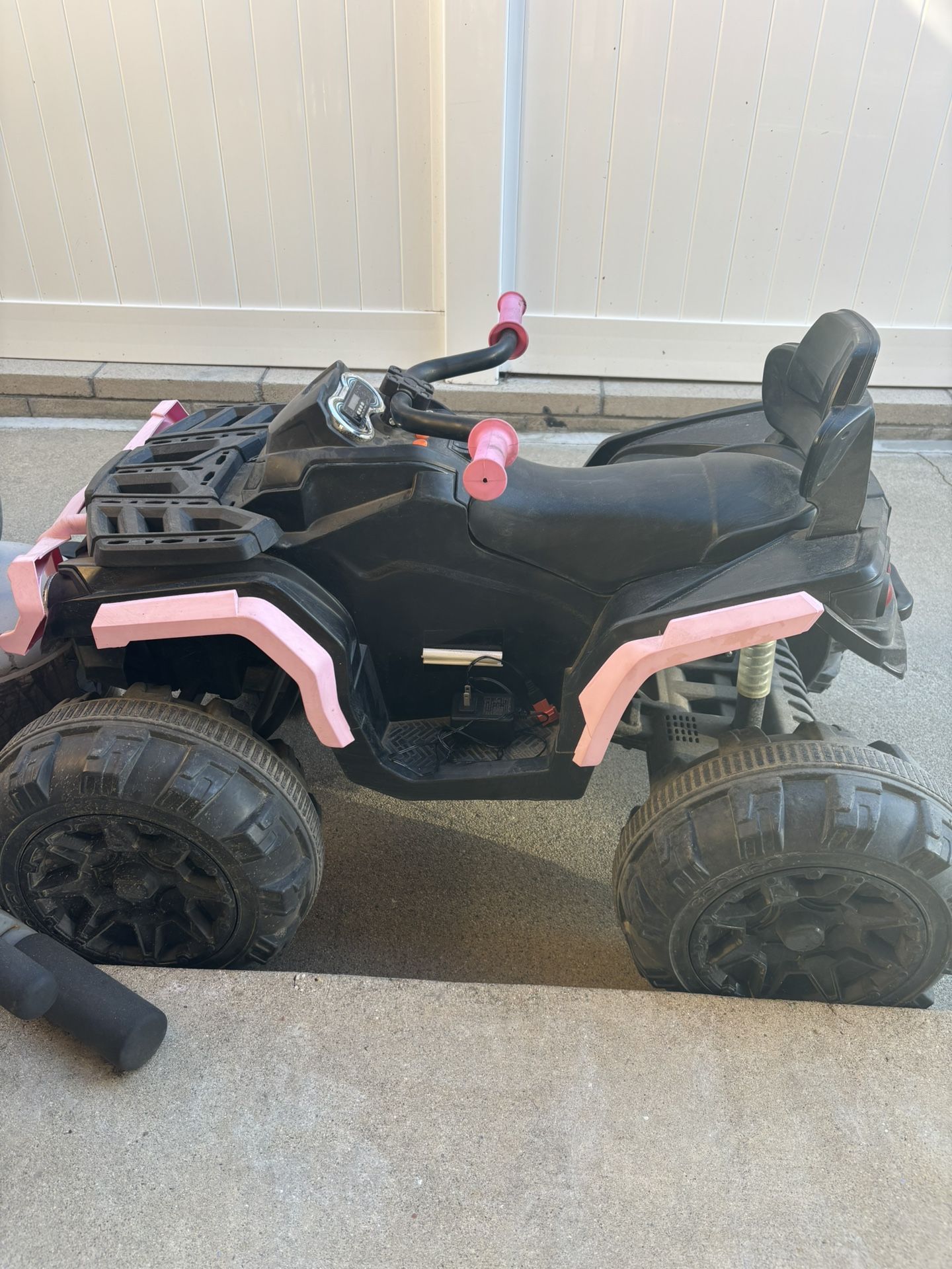 Kids Electric Quad 