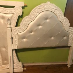 Queen Bed For Sale!