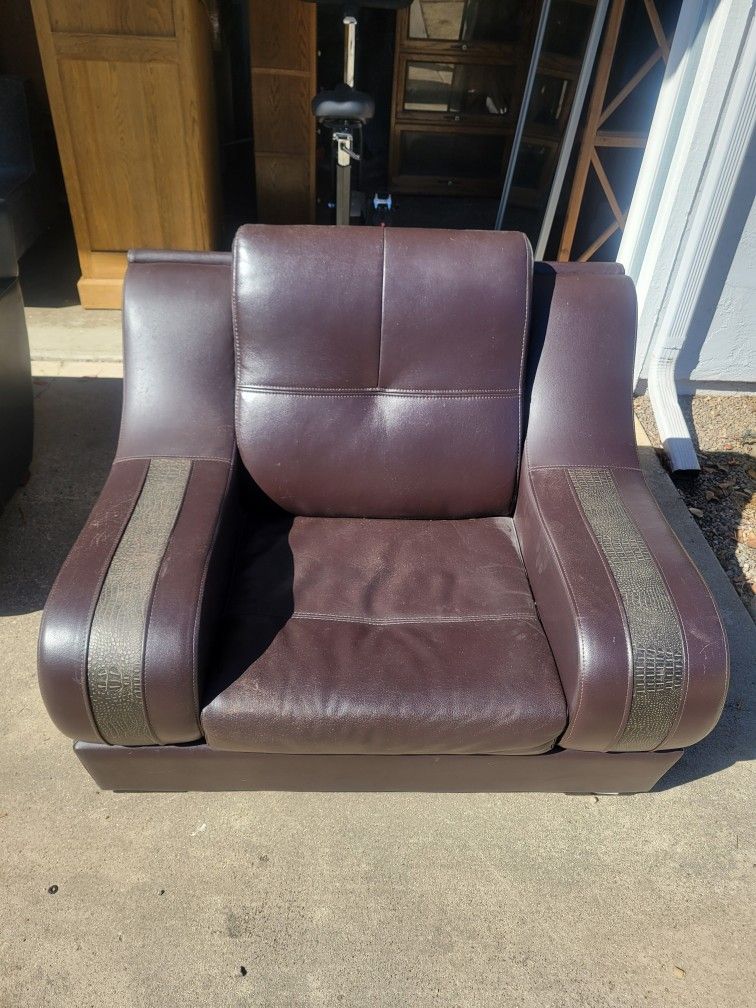 FREE Armchair 
