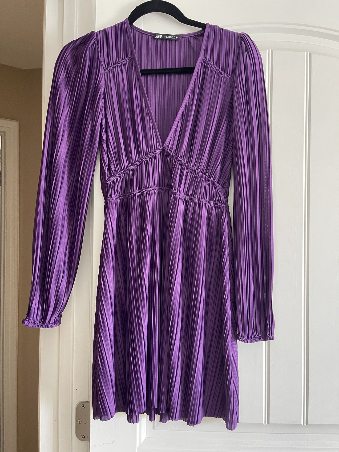 Zara Pleated Style Purple Dress - Size XS