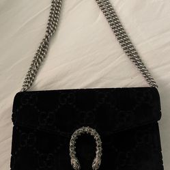 Gucci GG Velvet Mini Dionysus Wallet On A Chain 