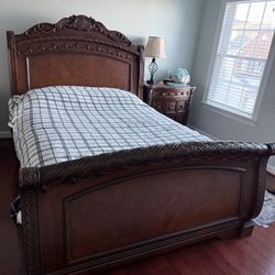 Head board and side table set
