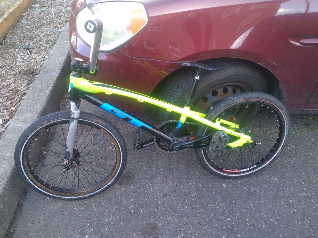 Upgraded Expert Sized BMX Bike
