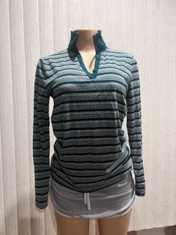 Women shirt