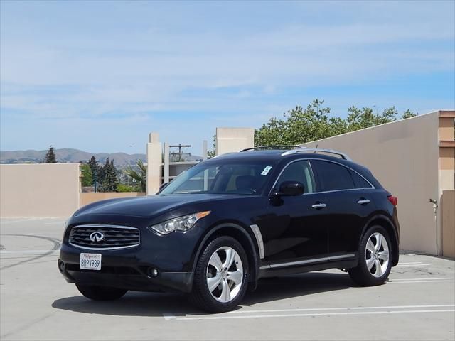 2010 INFINITI FX35