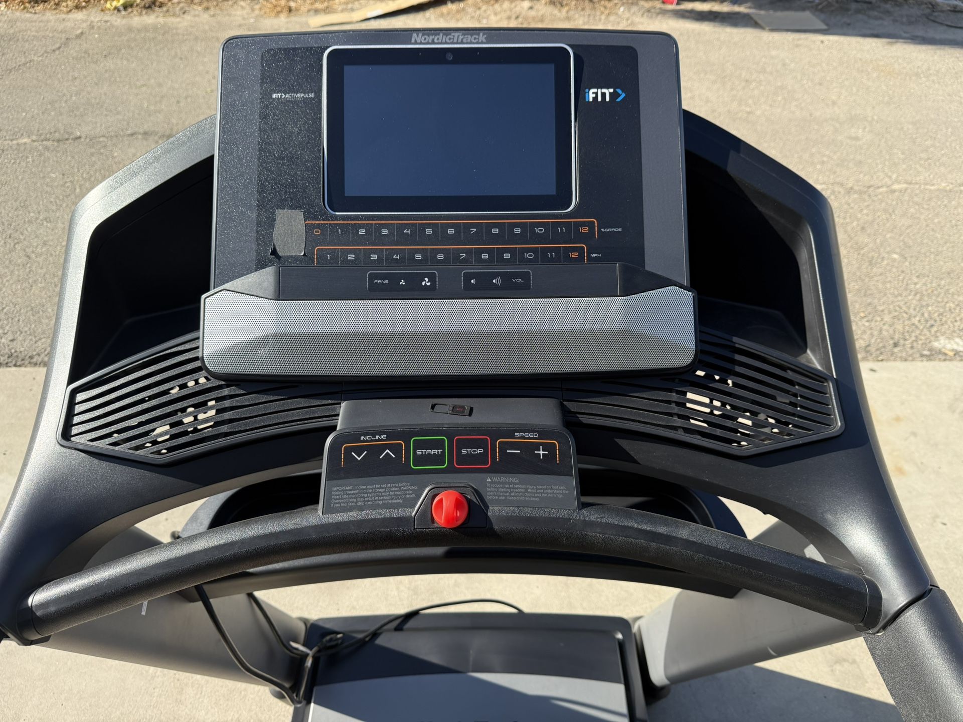 NORDICTRACK ELITE 1000 TREADMILL 