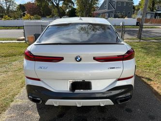 2021 BMW X6 M