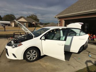 For sale BY OWNER my Toyota Corolla 2016