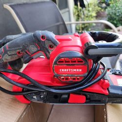 Like New Craftsman 7x9 2.7 Amp Belt Sander. 