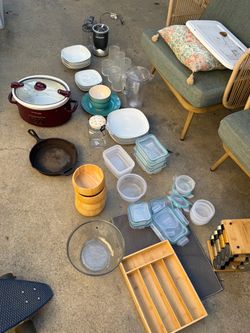 Kitchen supplies