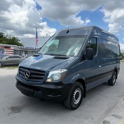 2018 MERCEDES SPRITNER 2500 HIGH ROOF PERFECT CONDITIONS