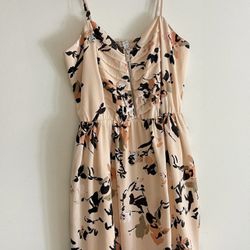 Guess casual summer dress size small - used
