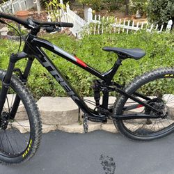 Trek Mountain Bike