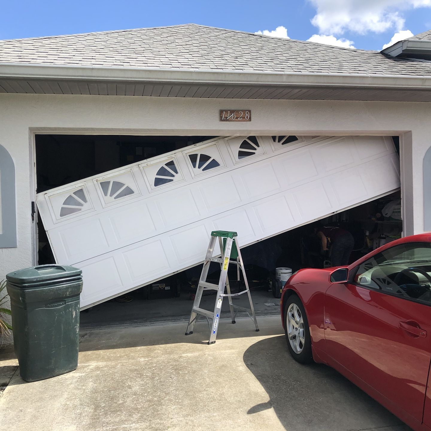 GARAGE DOOR SERVICES