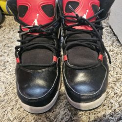 Mens Black/red Jordan's 8.5